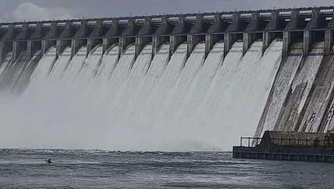 Fourteen crest gates of Nagarjuna Sagar dam lifted
