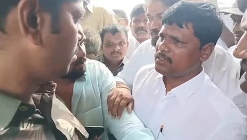 Andhra Pradesh Minister's cousin arrested for slapping police constable