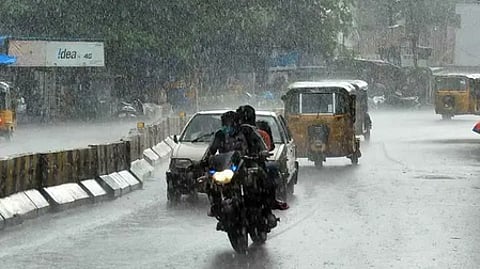 Heavy rain triggers floods in Vamsadhara, Nagavali in north coastal Andhra