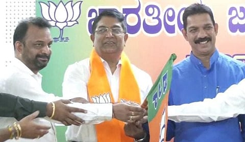 BJP leader and former Bengaluru top cop praises lawyer who hurled shoe at CJI