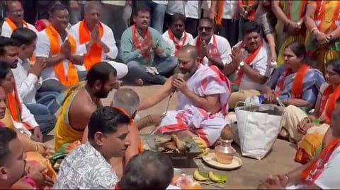 Karnataka: BJP MLA’s ‘homa’ protest over Quran recitation draws flak from Congress