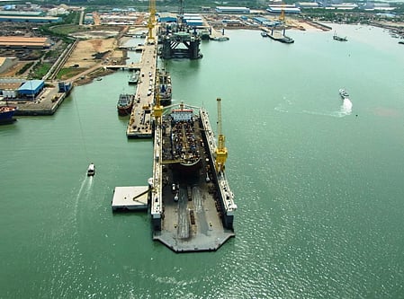 Great danger signal 10 hoisted at Kakinada Port as cyclone Montha nears Andhra coast