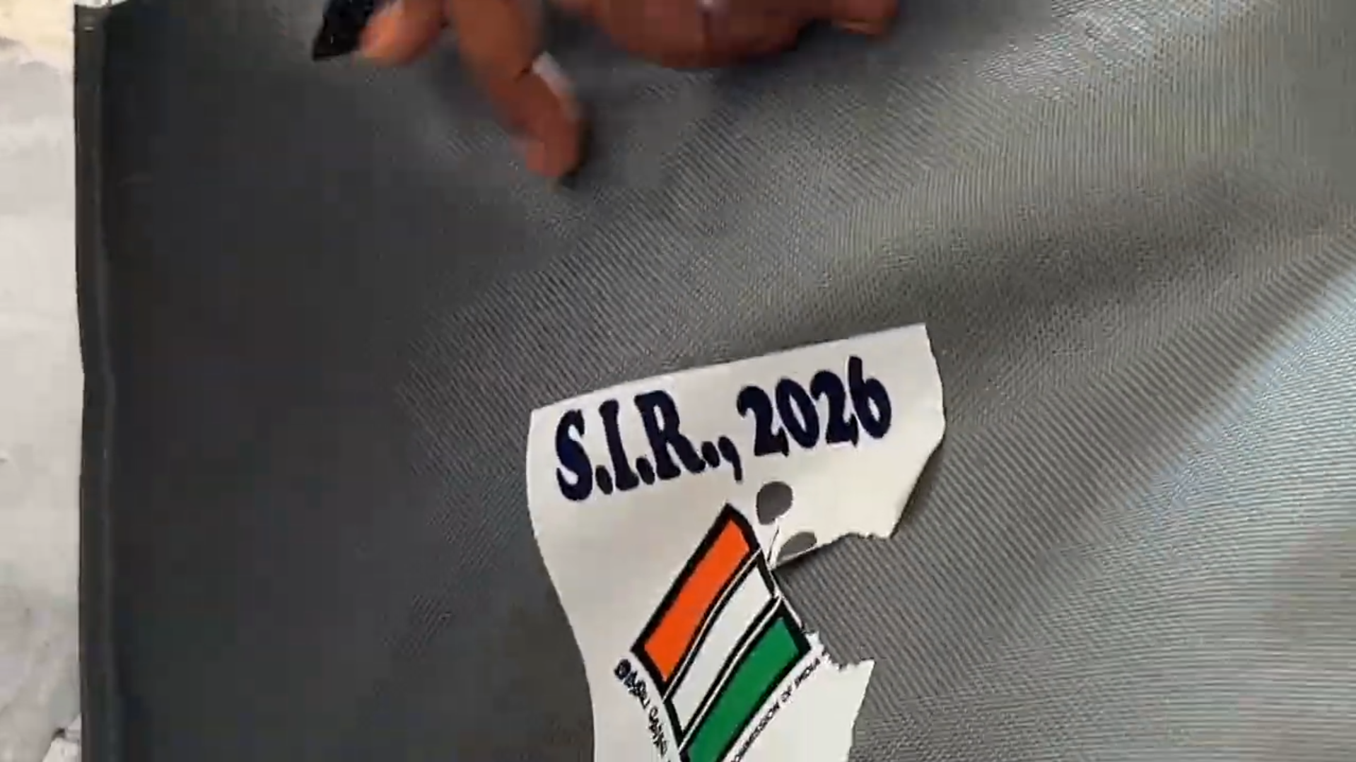 Chennai corporation sets up voter help centres in 947 booths to assist with SIR forms