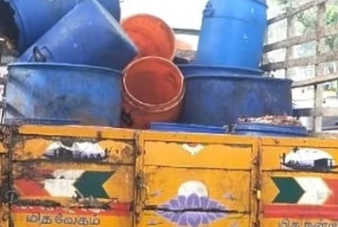 Kerala food waste dumping foiled near Mullaperiyar; TN police seize truck