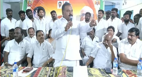 Congress passes resolution demanding power share in DMK government