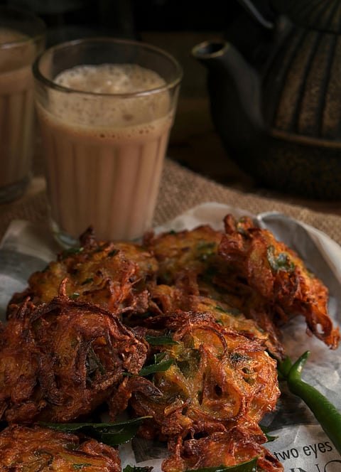 Karnataka govt pushes for healthy eating, bans fried snacks and milk tea at meetings