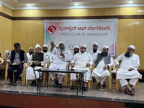 Muslim clerics urged the Congress to follow due process with regard to the conduct of Abdul Jabbar, the former KPCC minority cell president, and MLC Naseer Ahmed, who has been removed as CM's political secretary.