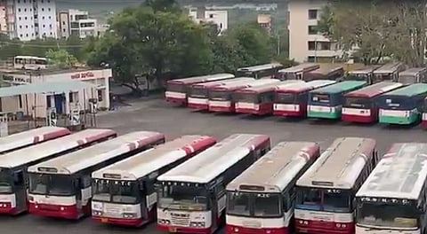 Telangana transport workers go on strike after talks fail with state govt