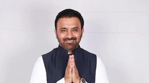 Karnataka to revise minimum wage soon, says Minister Santosh S Lad