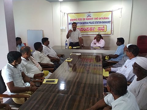 Four Karnataka officials raided by Anti-Corruption Bureau