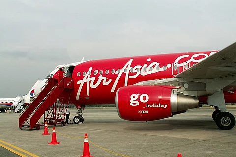 AirAsia CEO Tony Fernandes and chairman step aside amid Airbus bribery probe