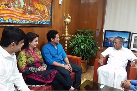 Tendulkar meets Kerala CM, seeks support for ISL season