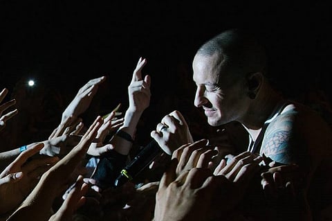 Linkin Park vocalist Chester Bennington kills self, he was 41