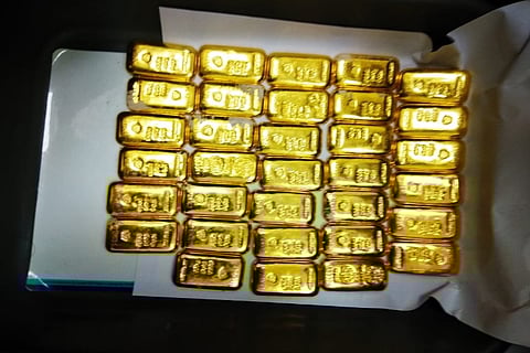 Two Kerala Customs officers involved in gold smuggling removed from service