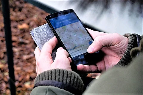 Google Maps now offers live train status, bus data to help commuters in India