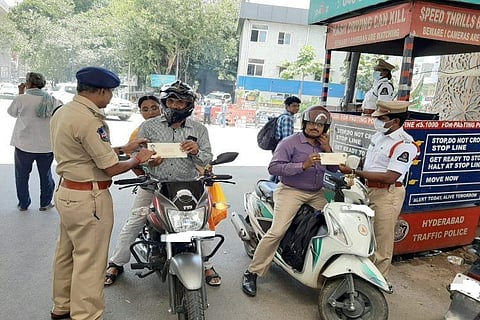 Bengaluru man coughs up Rs 17,000 in traffic fines for three offences