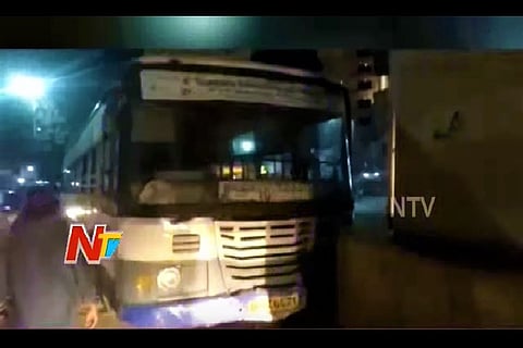 TSRTC bus runs amok near Secunderabad railway station, one killed