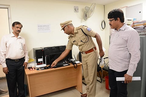 Stock market trading scam busted, Hyderabad police arrest 2 people running fake firm