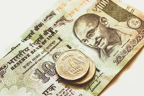 Rupee slips 5 paise to 71.17 against US dollar in early trade