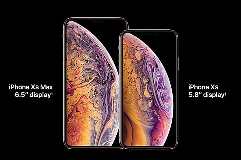 iPhone XS Max outdoes XS in early sales: Report