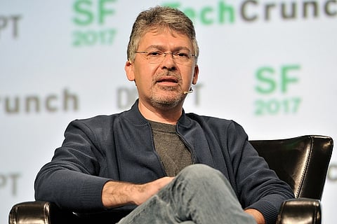 Apple hires Google's Artificial Intelligence chief to lead its AI strategy