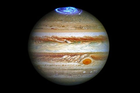 From Neptune's blue hue to Jupiter's red spot: Are the colours of the planets real?