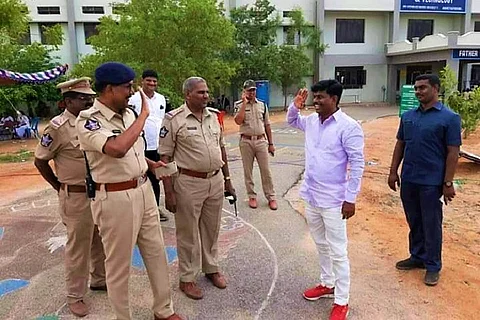 Andhra inspector turns MP: Photo of him and former boss saluting each other is viral