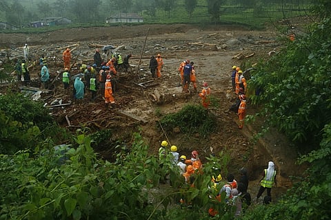 Kerala cabinet allots Rs 961 crore to repair roads damaged in floods