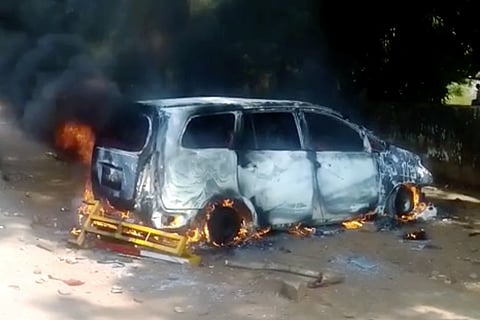 Hindu youth death: Protests intensify in Uttara Kannada, top cop’s car burnt