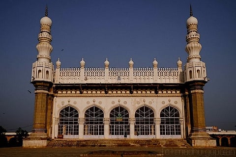 Photo essay: Hayath Bakshi Begum- The hand of the king, three times over