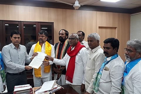 'Our phones being tapped': Mahakutami leaders in Telangana complain to EC