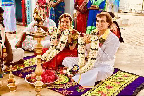 American author of 'Chicken Soup' renews wedding vows with husband at temple near Madurai