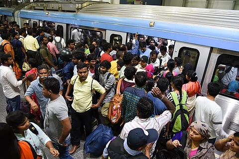 TSRTC strike: Hyderabad Metro Rail sees 4 lakh footfall, as protests continue