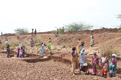 Centre denies plan to allow machines to be used in NREGA