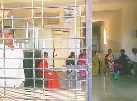 Make government service compulsory for IIT, IIM graduates too: a medical student