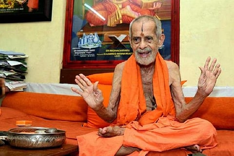 Vishwesha Theertha swami, seer of Udupi's Pejawar Mutt, passes away at 88