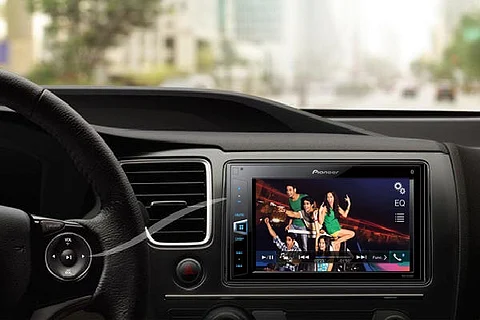 Pioneer AVH-Z5090BT review: Power up your car with features like CarPlay, Android Auto
