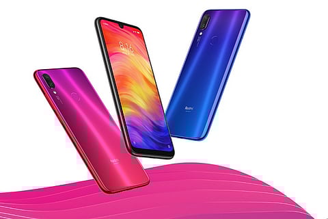 Redmi Note 7 thrown down stairs, used as roller skates in extreme durability tests