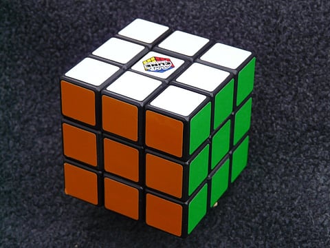 How to solve a Rubik's cube in five seconds