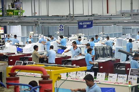 Samsung may stop manufacturing its flagship phones in India
