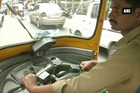 Watch: This TN auto driver is a postgrad in Tamil literature who ferries kids for free