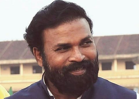 Dissent against Sriramulu grows, current MLA supporters pelt stones: Can BJP douse the fire?