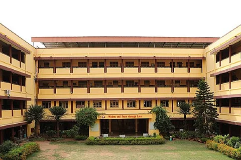 'Wear knee-length kurti or go home': Students allege moral policing at Hyderabad college