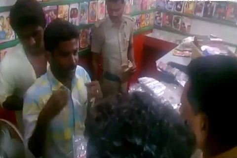 Actor Vijay’s ‘Theri’ movie CDs seized in a Coimbatore shop