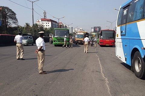 Indiranagar residents come together to organise health checkup for traffic cops