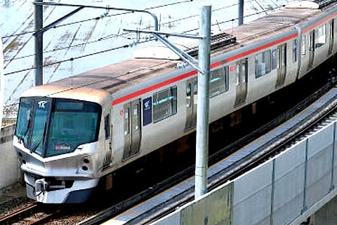Japanese rail company apologises for starting train 20 sec early: Whattawow says world