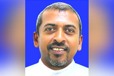 Church warns whistleblower priest who supported Bishop Franco's victim