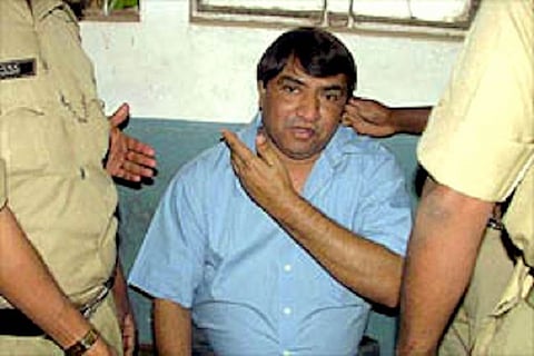 Fake stamp paper kingpin Abdul Karim Telgi dies in Bengaluru Hospital