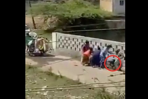 Sanitation worker thrashed by residents in Chennai allegedly for not cleaning