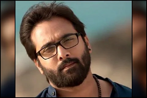 Hyd drug bust: Actor Tarun grilled, Excise officials suspend license, issue warning to bars